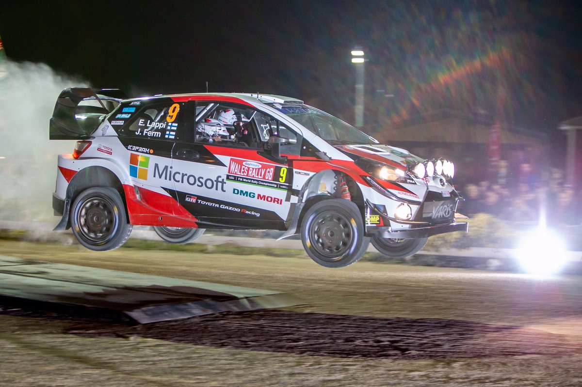 Sporturo's tweet photo. Stage 1 of @Dayinsure @WalesRallyGB at @TirPrince has been epic. Big crowds and lots of dust! #wrc #rally #rallying #worldchampionship #walesrgb #rallygb #wales #dayinsure #northwales #walesrallygb https://t.co/vqpczVYhUr