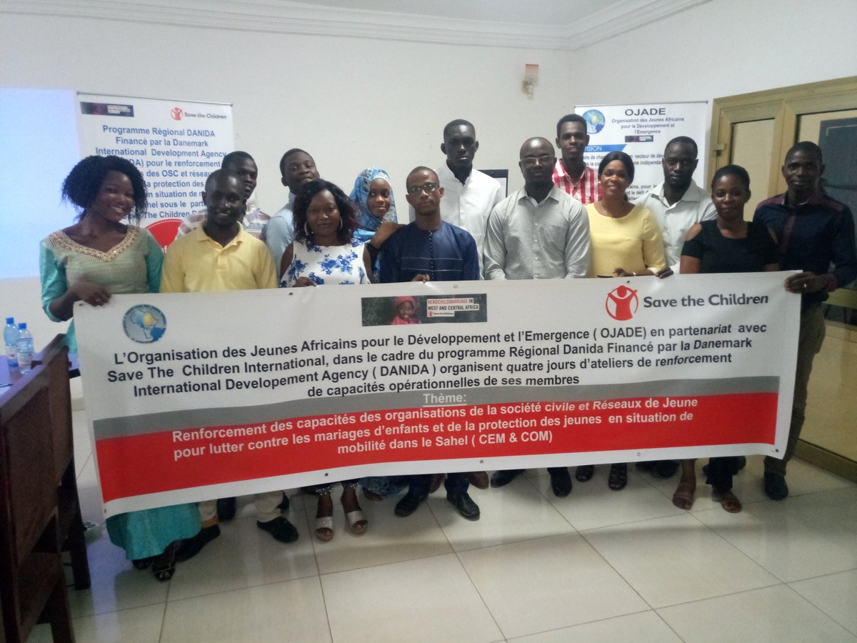 Oudouinfos's tweet photo. Fin de 4 jours de Renforcement des capacités des membres de OJADE à Bamako dans le cadre du programme DANIDA en partenariat avec Save the Children pour la protection des enfants en mobilité dans le sahel.
#OJADE #Mali #Sénégal et #Burkina https://t.co/h5pEC3b26N