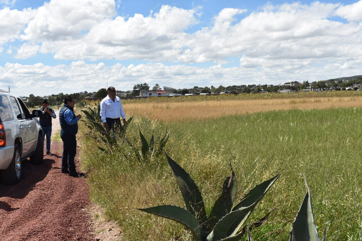 IAAMEH's tweet image. En #Zapotlán visitamos junto al Presidente municipal, Erick Islas Cruz, propuestas de espacios para dar mayor y mejor atención a las personas adultas mayores en este municipio.