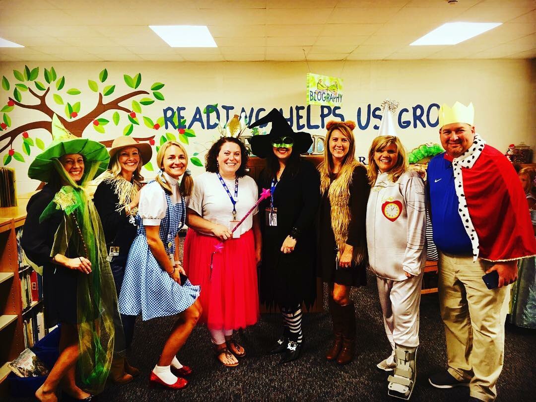 valmgreer's tweet photo. That’s a wrap on our Fairytale unit! Students danced, ate, built the billygoats a bridge, made wand pointers, created castles, and made character puppets at our fairytale ball! @CFESmustangs https://t.co/x01EzgT8DM