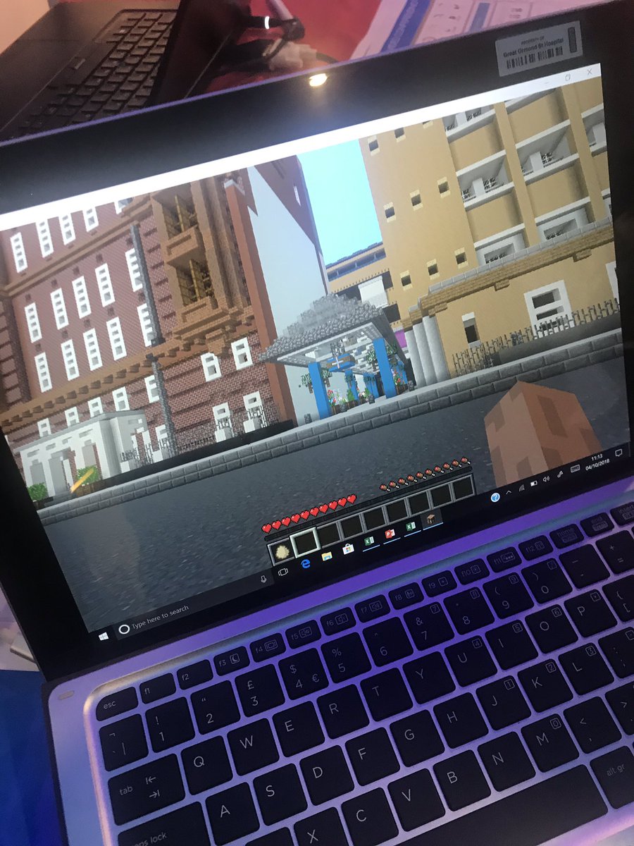 nicolagrinstead's tweet photo. This is @GreatOrmondSt in #minecraft! Our patients and families will soon be able to visit us virtually before they visit physically! #awesomeness #fulfillingourpotential #GOSHOpenHouse #technology https://t.co/Ldx20ZOJhp