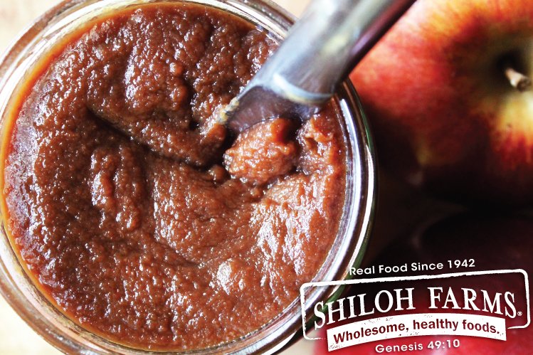ShilohFarms's tweet photo. The ingredient list for our #Organic Apple Butter is a short read &amp; with good reason. Made with just organic apples &amp; organic apple cider, pure, authentic apple flavor shines through in each bite! Pick up a jar today at https://t.co/TIqWIe9wAP: https://t.co/KE7AYlspwZ #AppleMonth https://t.co/QUda66S874