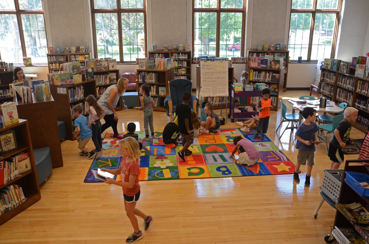 A busy library is the best kind of library! #LPS