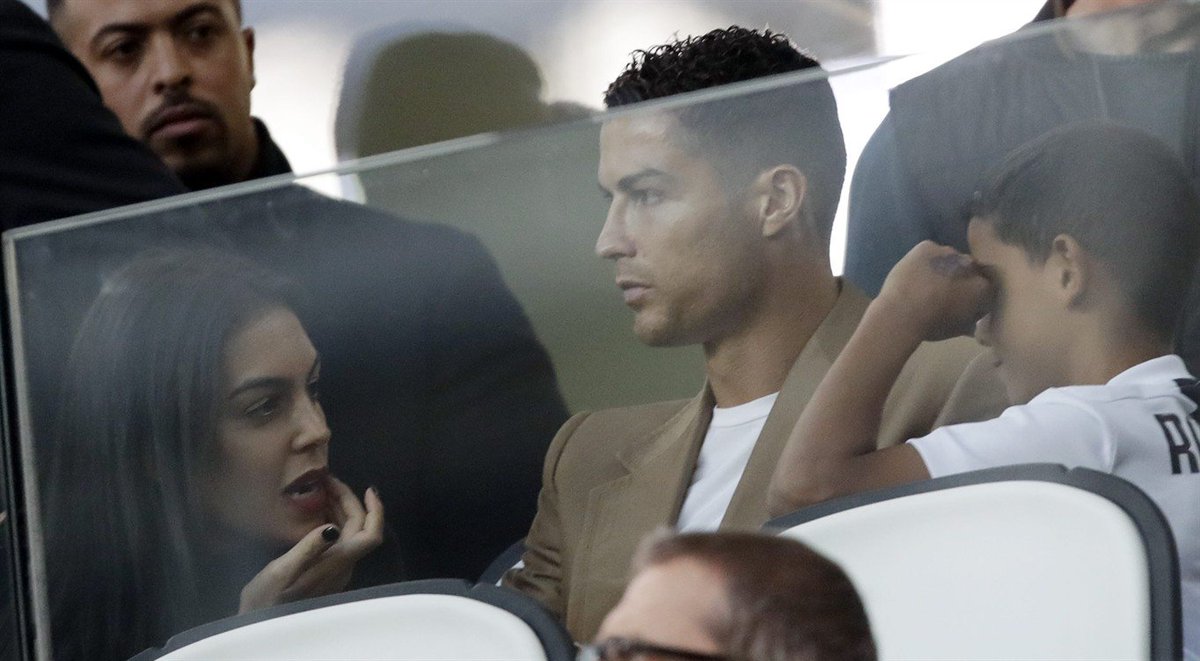 Nike 'deeply concerned' by 'disturbing' Ronaldo rape claims. READ MORE: ow.ly/wTqO30m6y4P https://t.co/nxHMmkVAko