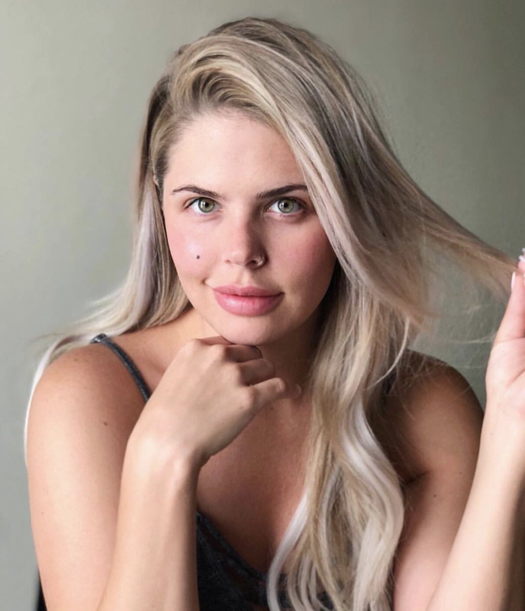 Elena Davies on Twitter: "At least I’m kind.......a pretty. Can we all say the same?…