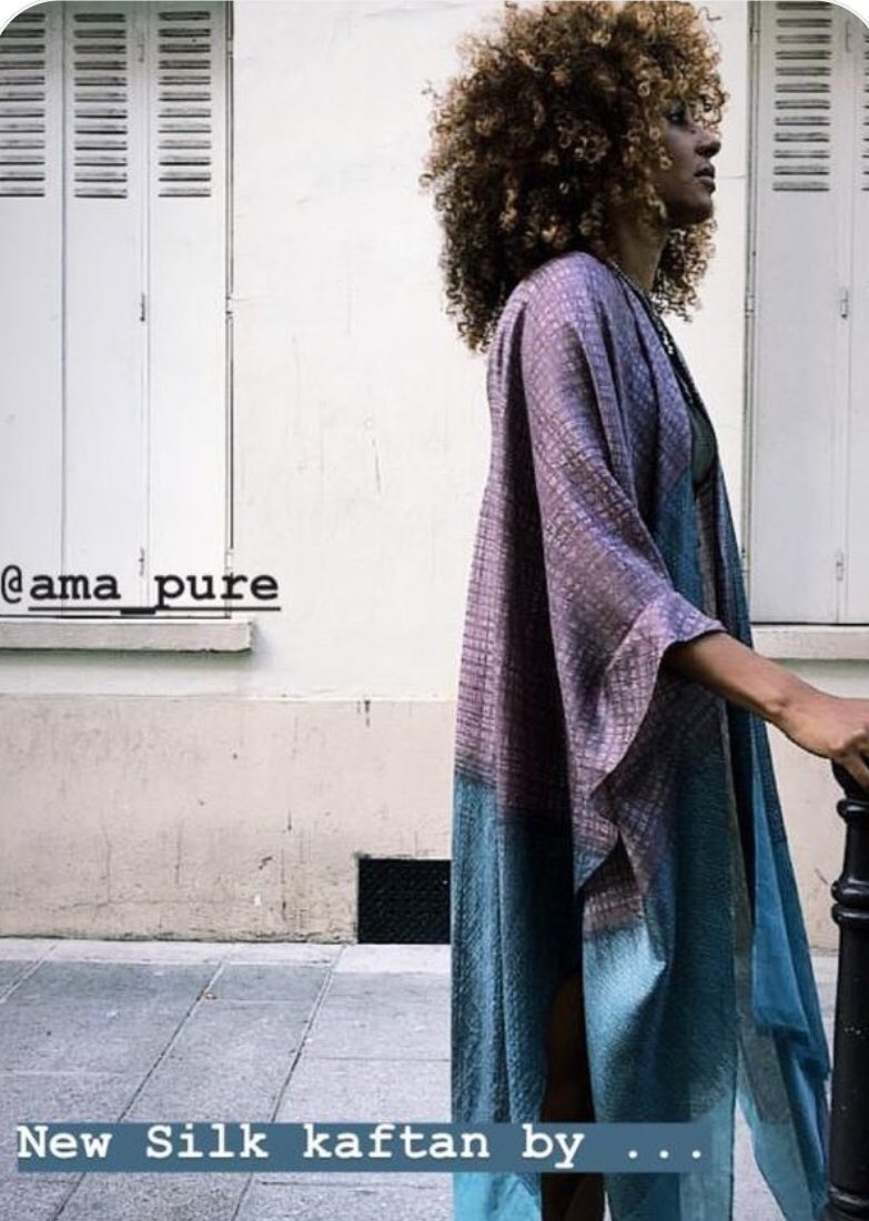 📸FASHION WEEK📸 ☘️SENSIBILITY ☘️ ama-pure.com #Paris #amapure #fashionweek #pfw18 #love #girls #smile #sun #défilé #cashmere #handmade #unique #MadeInItaly #stola #fashion