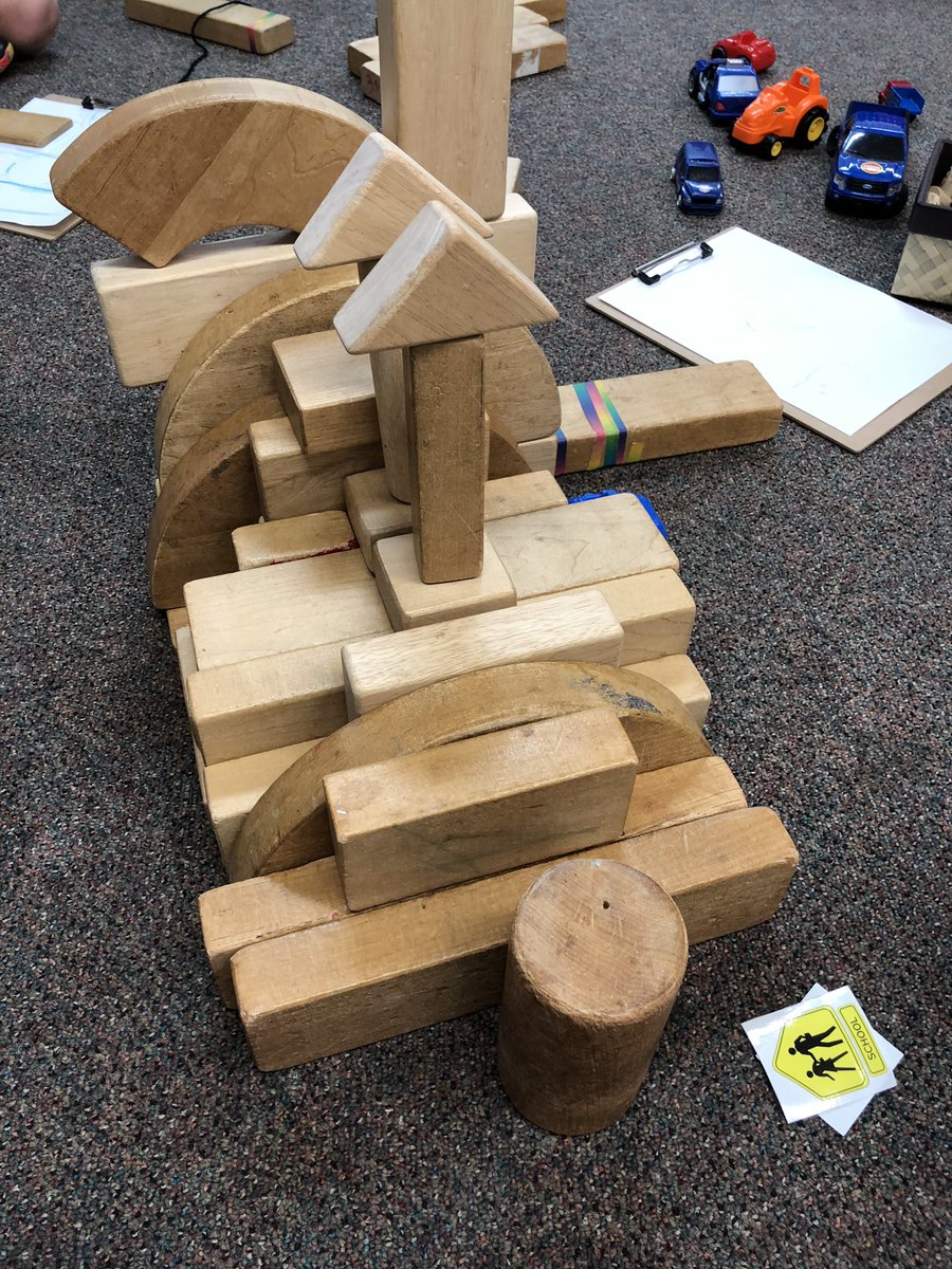 adacostahsesor1's tweet photo. When they make their own Blueprints!!! Come on down and visit the Voyagers classrooms for some prints! @ms_mckim @ZismanHSES @SymondsHSES #weareHSES18 #hsessaints l https://t.co/DnLmVU4YVf