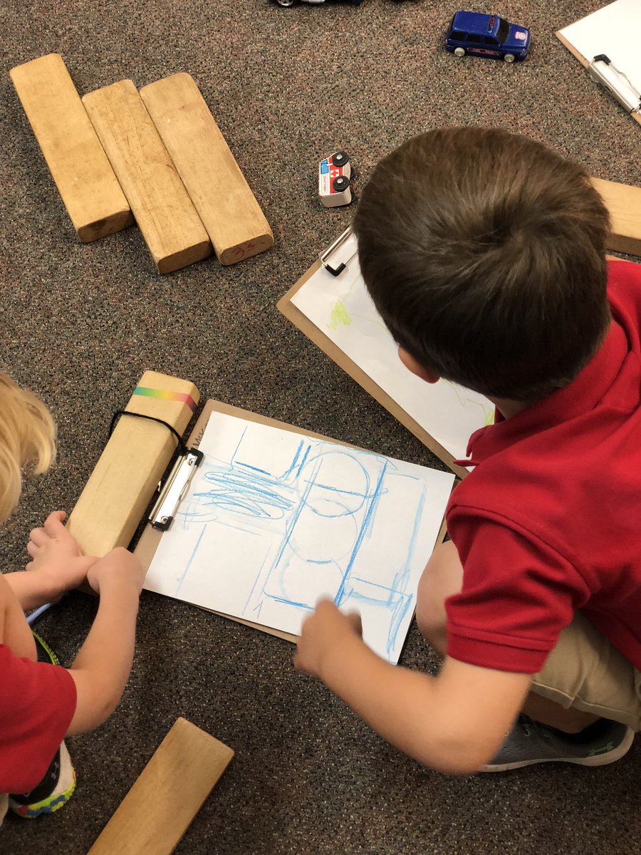 adacostahsesor1's tweet photo. When they make their own Blueprints!!! Come on down and visit the Voyagers classrooms for some prints! @ms_mckim @ZismanHSES @SymondsHSES #weareHSES18 #hsessaints l https://t.co/DnLmVU4YVf