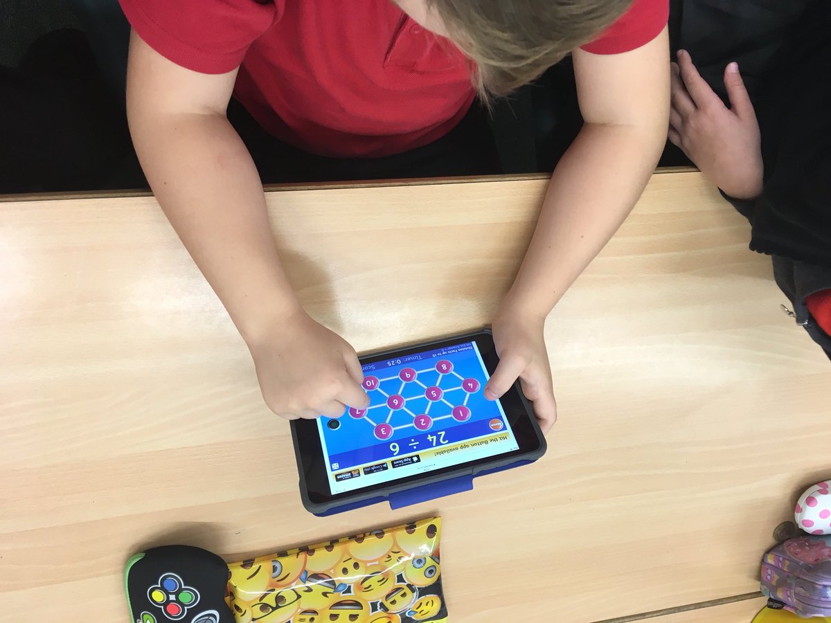 Hallglen_P5B's tweet photo. Station work today to go over division! We used different games and activities to help consolidate our learning #numeracygames #mathsontrack https://t.co/YWVpqQjaTV