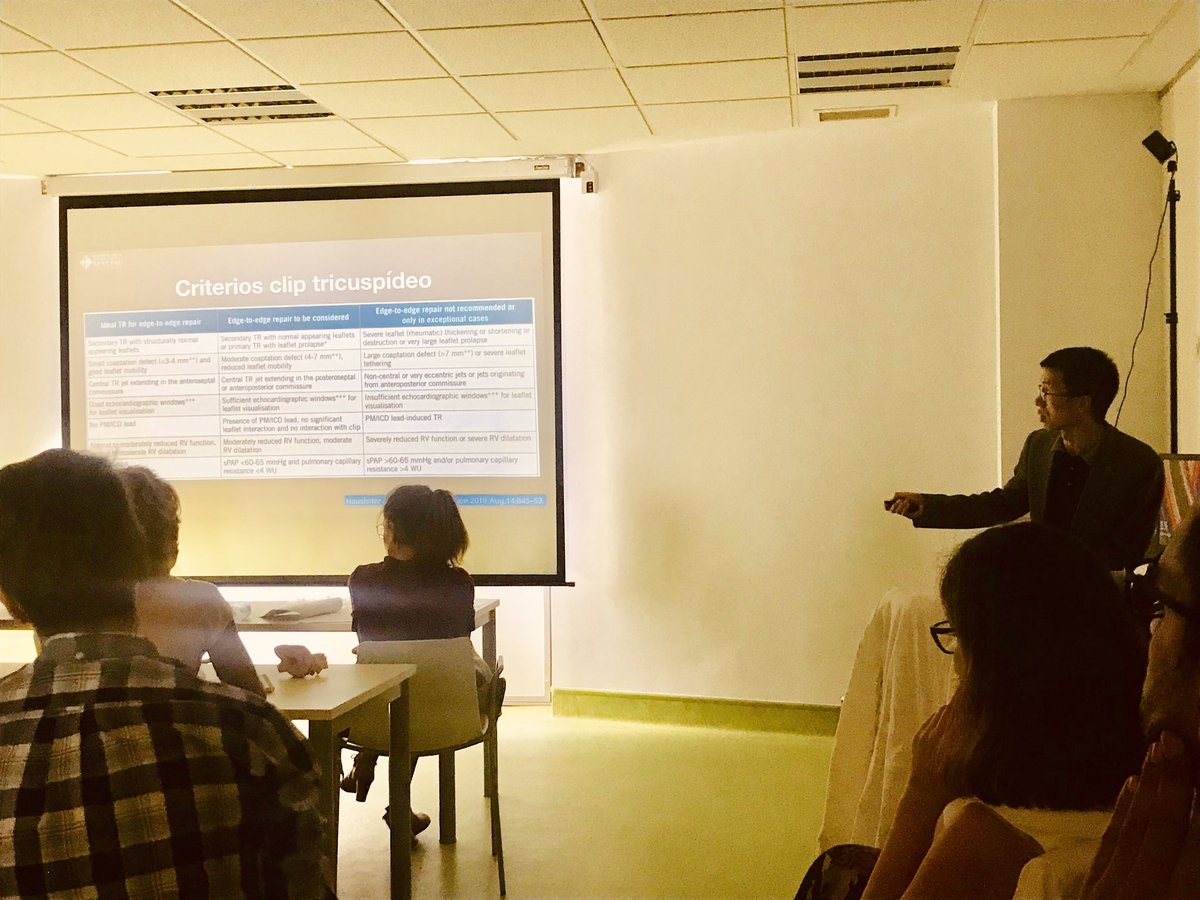 StructuralBCN's tweet photo. Always a pleasure listening to @CHPedroLi Masterclass on tricuspid imaging for transcatheter intervention. Great meeting at Ramón y Cajal UH. Congrats to organizers  @luisa_car and Cova https://t.co/GIcgMvvDq9