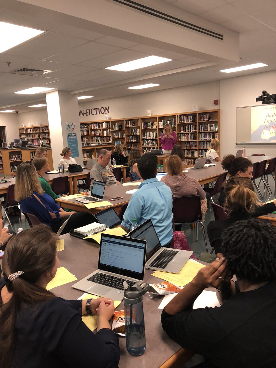 KelbaughKathy's tweet photo. #HZonepd is kicking off tonight! Getting ready for a year of learning and community. Hereford Zone teachers rock! @Prettyboyes1 @HerefordHSBulls @Hereford_MS @7DE_deer @FDES2015 @kara_champagne @SparksES_BCPS https://t.co/bmBFERkIpW