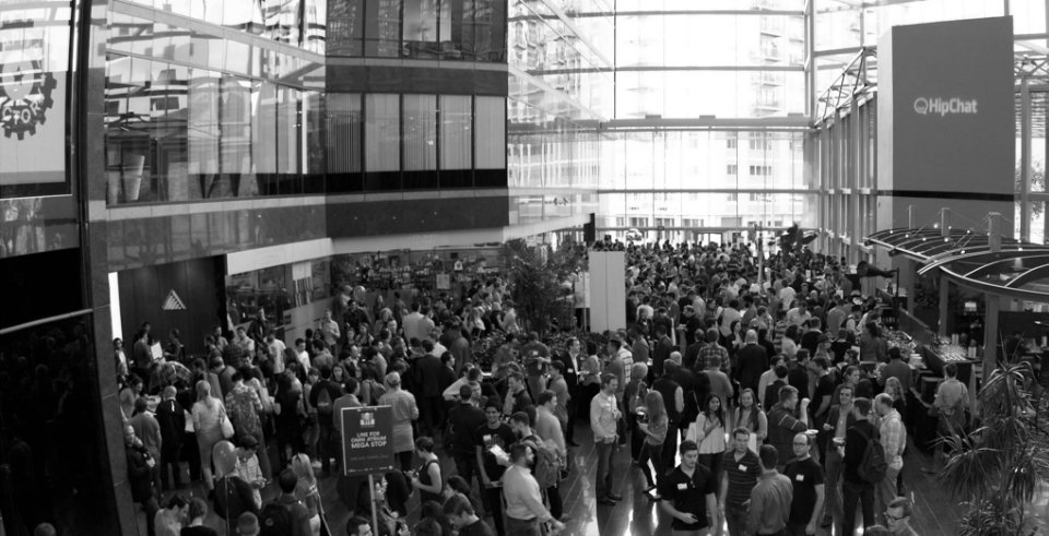 SEUxMSB's tweet image. We're here! @stedwardsu is representing tonight at #ATXStartupCrawl! Stop by our table and say hello ow.ly/L15m30m3m7b