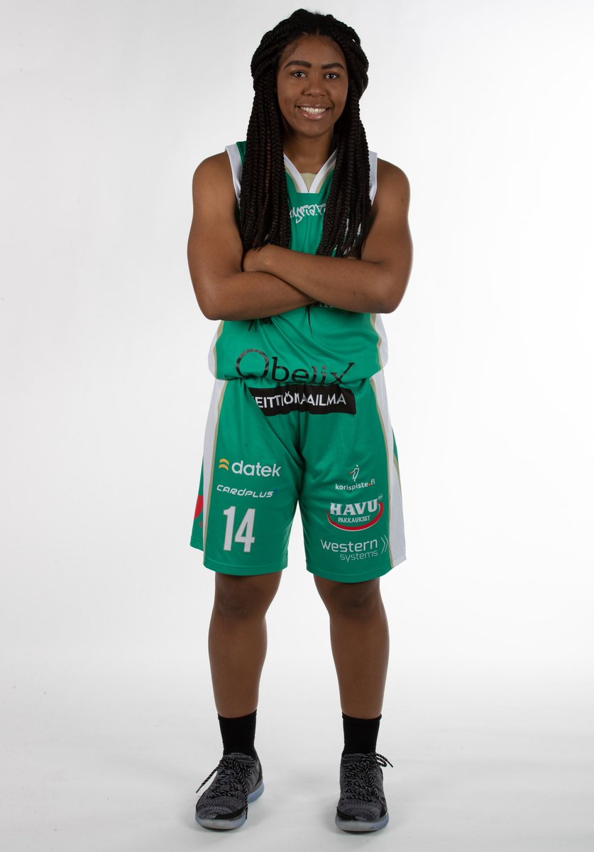 AWalking_Bucket's tweet photo. Forever Blessed 🏀💙🇫🇮 https://t.co/48bOVD5rEu