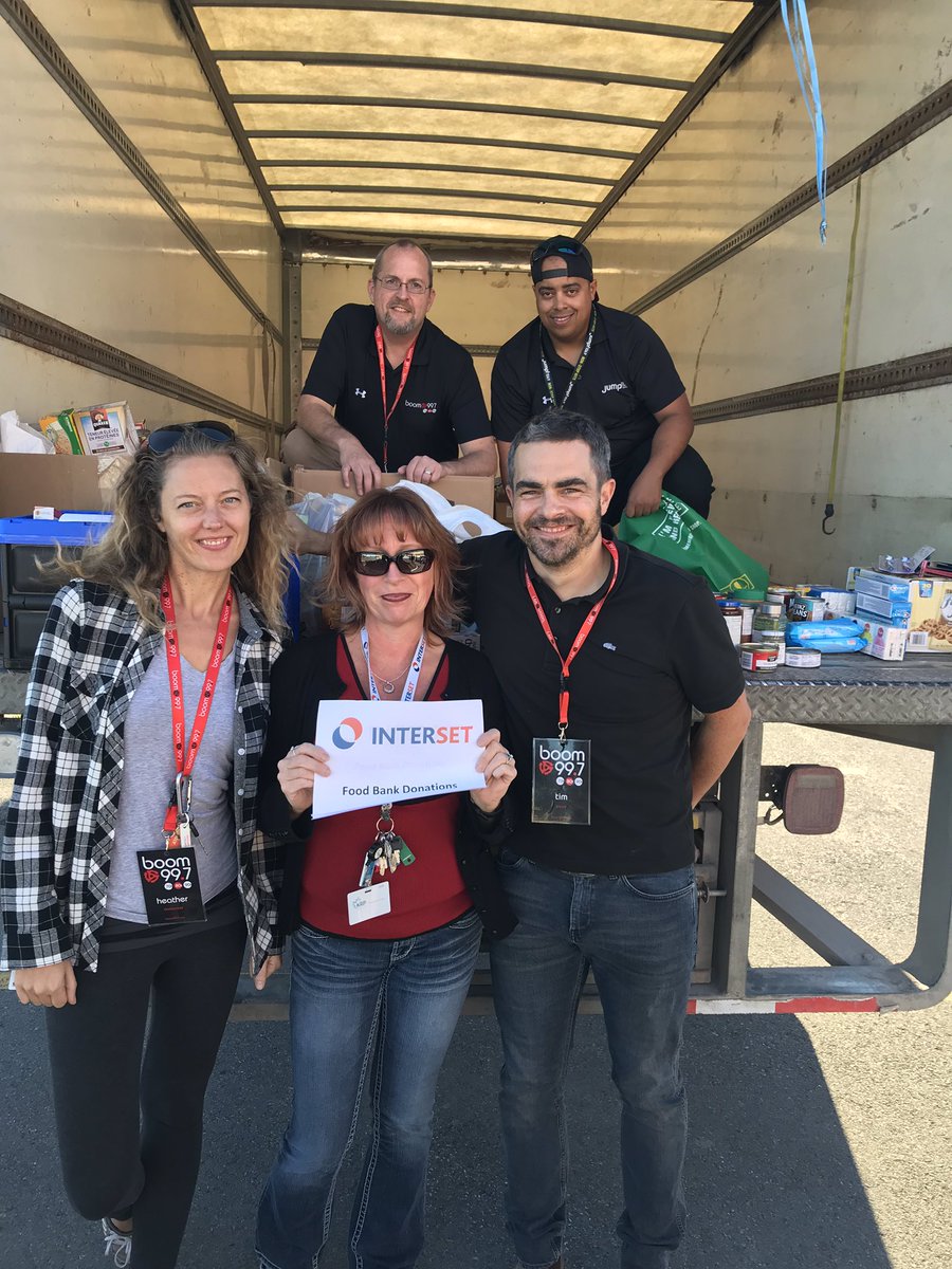 boomottawa's tweet photo. Thank you, Interset for your INCREDIBLE donation! @SleepCountryCan @OttawaFoodBank #ottawa https://t.co/fiVBGlczDi