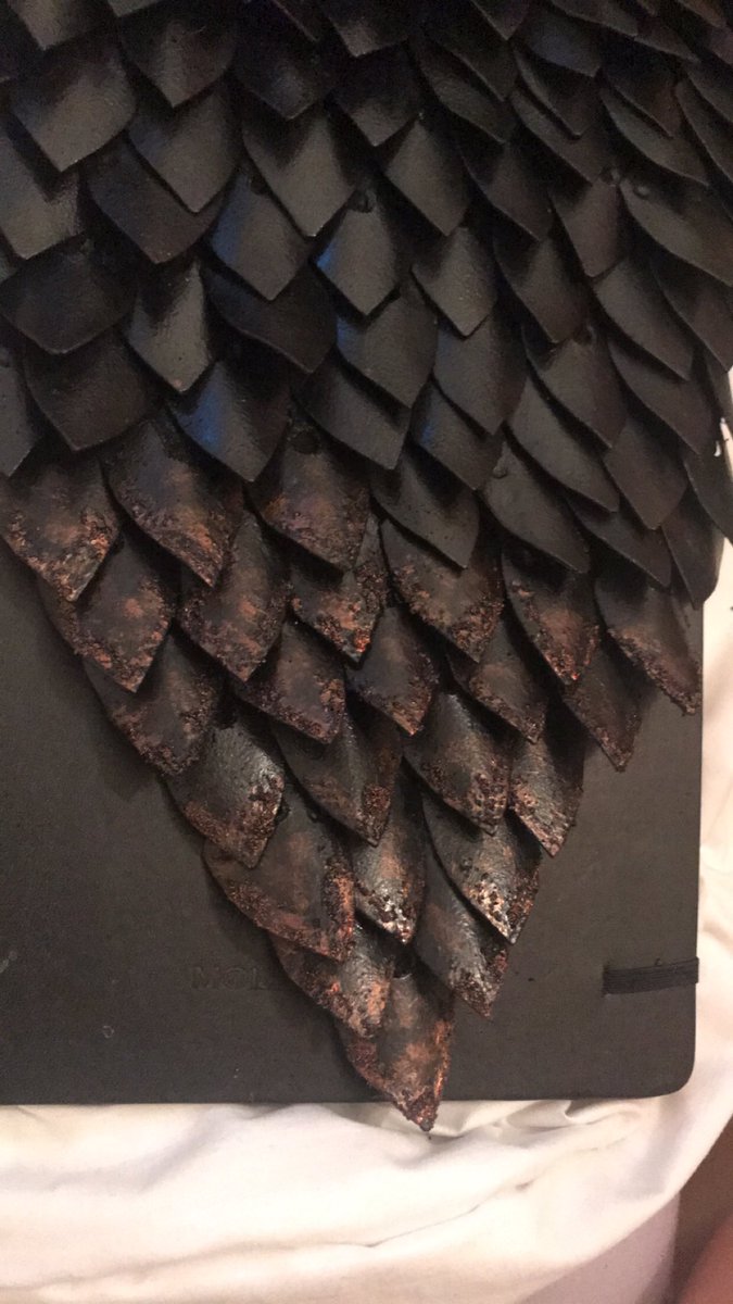Ravenna scales detailing upto now, what do you all think. I like how its looking need to work into it tomorrow #queenravennacosplay #snowwhiteandthehuntsman #costumemaker #seamstress #evilqueencosplay @CharlizeAfrica