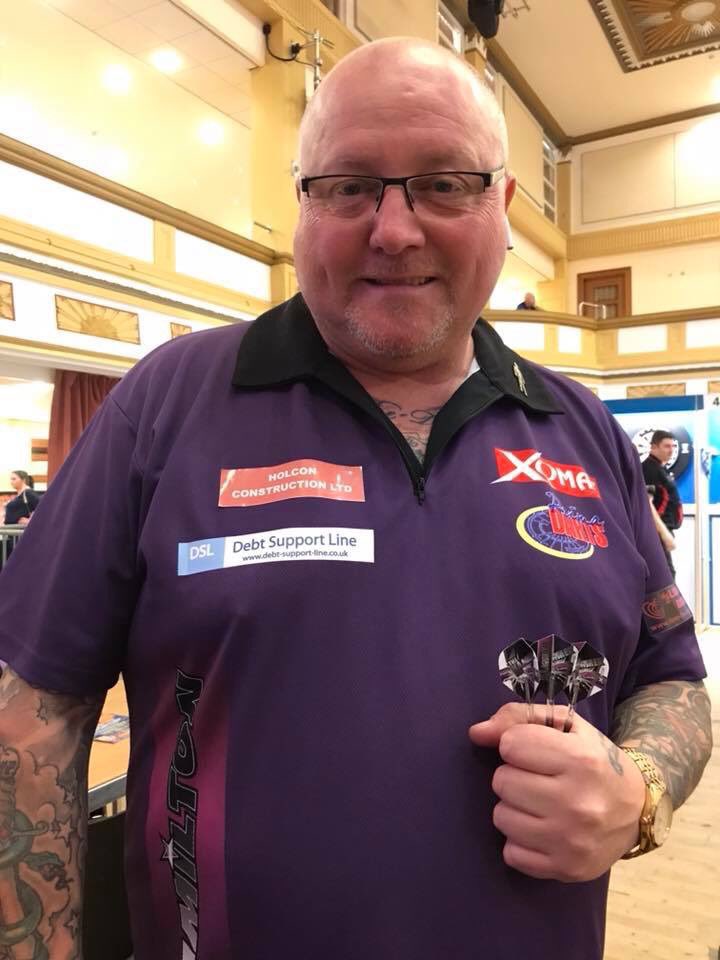 DebtSupportLine's tweet image. We are proud of our ambassador &amp;amp; darting legend Andy “The Hammer” Hamilton who has confirmed his place at @BDOdarts World Championships 2019! 🙌🏻

Good luck in the World Masters as well 🎯 @TheHammer180 

#debtsupportline #hammertime #darts #lovethedarts #debt 🔨