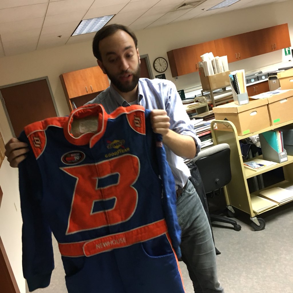 HillsideRams's tweet photo. Hillside’s #AVID 8th graders visited   the @BSULibrary today. Thanks to Amy and her #boisemakers crew for showing us so many cool things. #BSDpride #RAMpride #collegeiscool @boisestatelive https://t.co/9N853Reiro