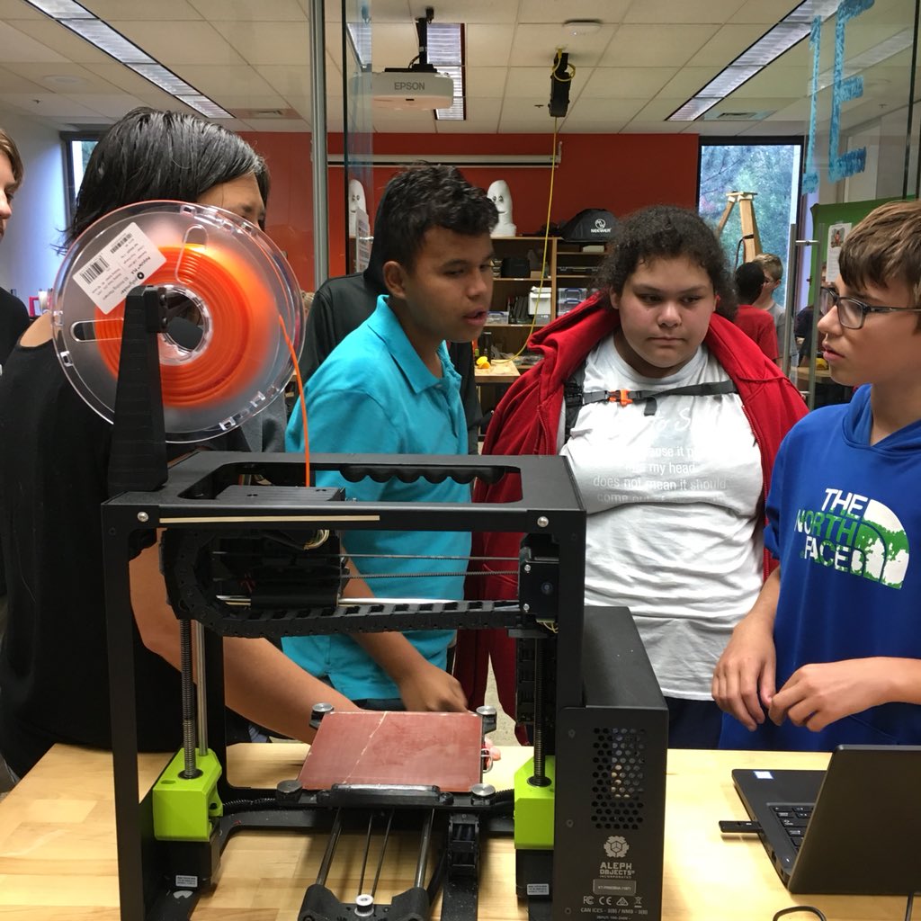 HillsideRams's tweet photo. Hillside’s #AVID 8th graders visited   the @BSULibrary today. Thanks to Amy and her #boisemakers crew for showing us so many cool things. #BSDpride #RAMpride #collegeiscool @boisestatelive https://t.co/9N853Reiro