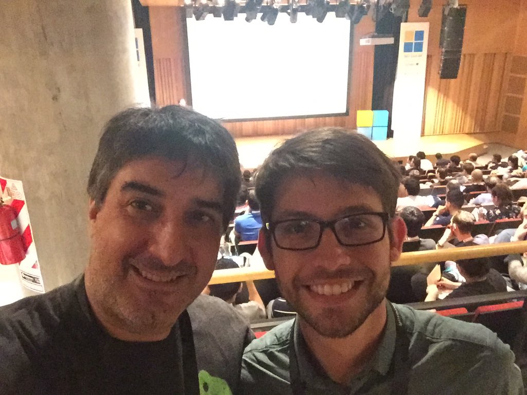FabianImaz's tweet photo. #NetConfAR #NETConf2018 #EXPLOTAAA @NETConfAR @nmilcoff https://t.co/sWNrVPhYSp