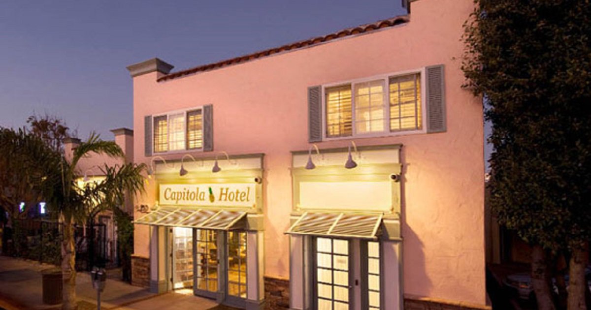 visitsantacruz's tweet photo. Want to win a trip to Santa Cruz County? On our 5th of 10 Fall Festival Fridays you can win 2 nights at @CapitolaHotel, 4 tix to @roaringcamp, + #SantaCruz swag! This contest ends Weds., &amp; a new one starts next Fri. Enter: https://t.co/oJQALn3FHr #TGIF #LetsCruz https://t.co/za4uPLCwFW