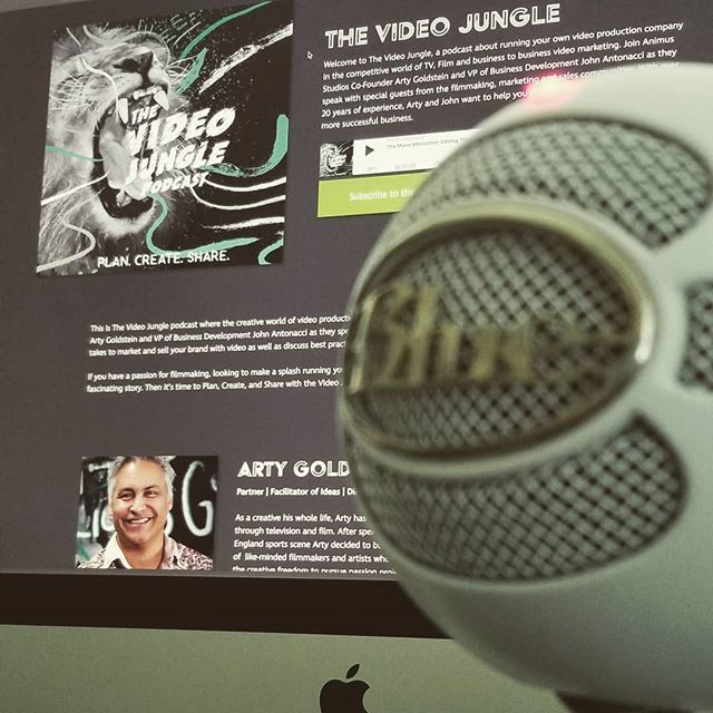 walterbiscardi's tweet photo. Setting up to be a guest on the Video Jungle #podcast.  First time guest.  We will be talking all manner of the creative business.  Love sharing knowledge. .
.
.
#filmmaking #filmmakinglife #filmmaker #videoproduction #behindthescenes #documentary #setli… https://t.co/UpeT27FnBS https://t.co/49YGURAWzQ