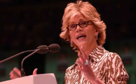 BootsPatty's tweet photo. Watching HBO Doc "Jane Fonda In Five Acts", I was confirmed in my passion to be an activist. Like Jane, I don't do it because I want to, I do it because I have to.#STRICTGUNCONTROL #CLIMATECHANGEISREAL https://t.co/81f64mQcKn