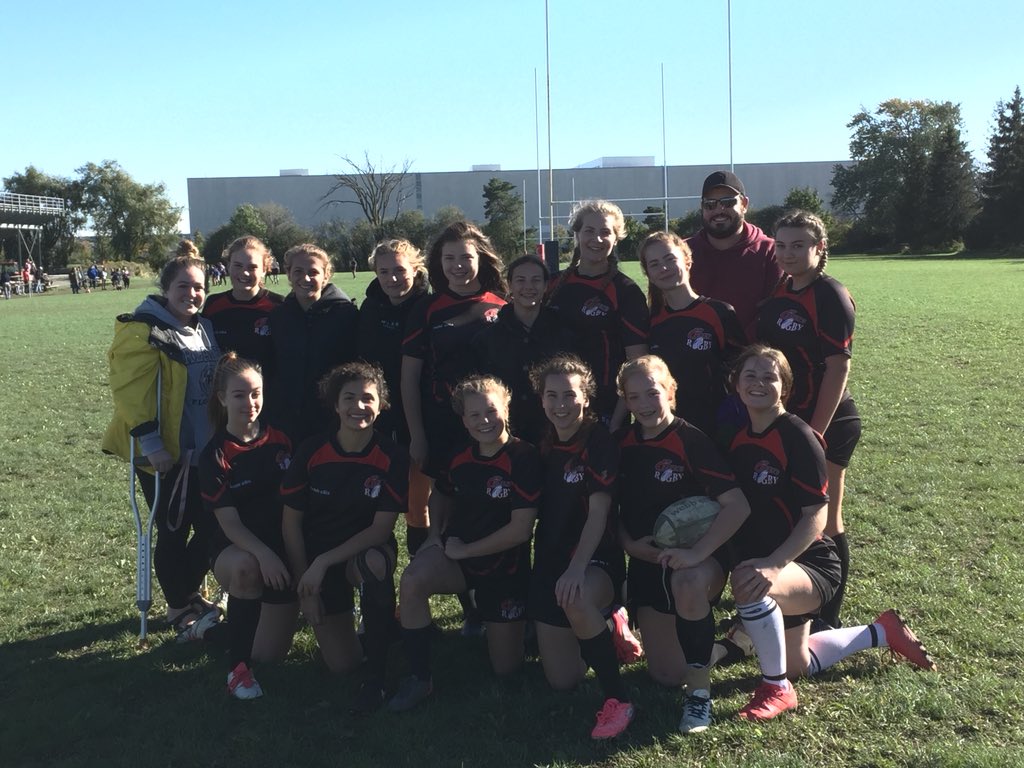 KeswickSports's tweet photo. Our Rugby girls getting all set! 🏉👍🏻🌟 @YRDSB_KeswickHS #KHSathletics #KeswickSports https://t.co/gjc8IVAuyo