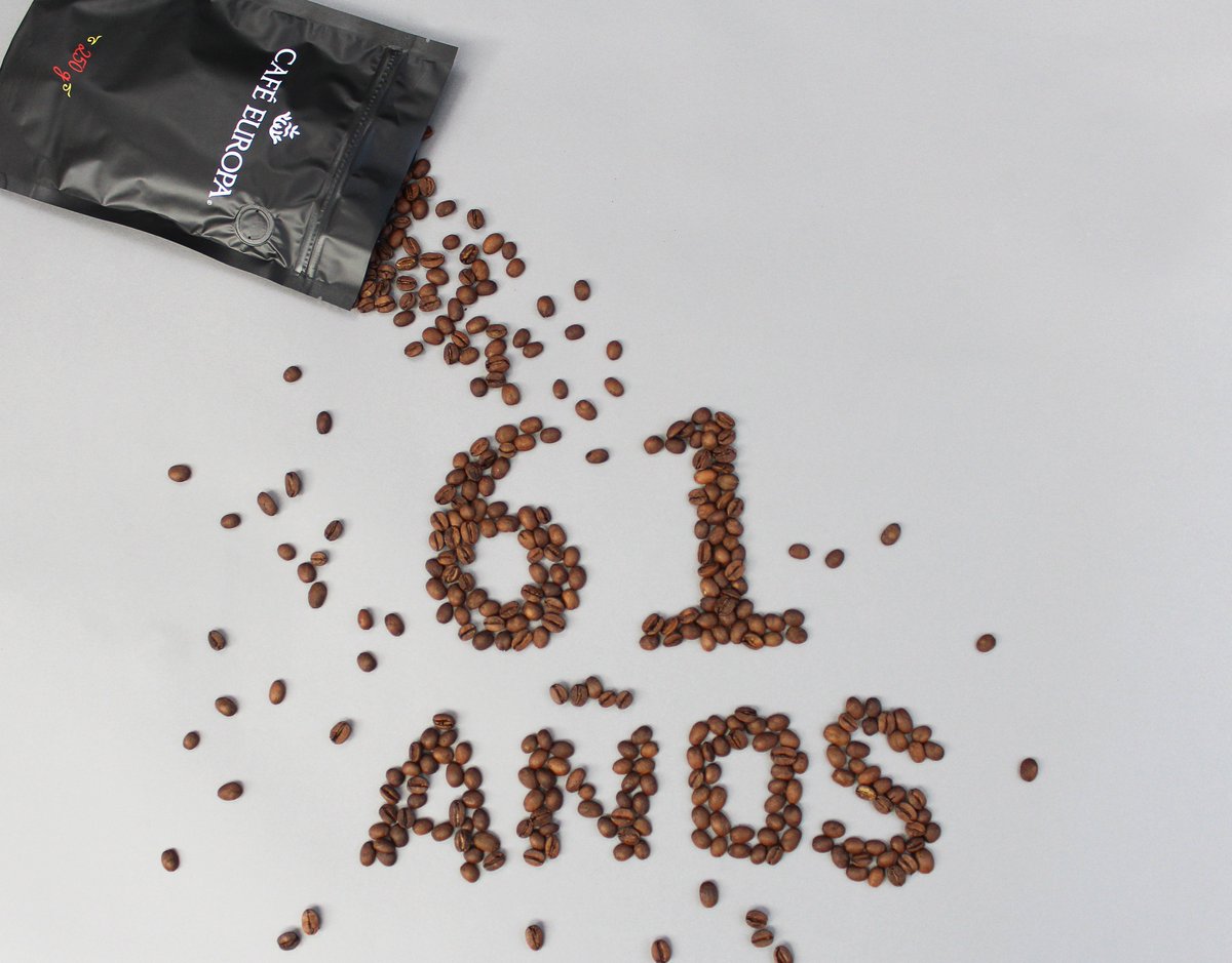 Un 4 de Octubre pero de 1957 en la ciudad de Morelia, abre sus puertas el primer expendio de cafés finos bajo el nombre CAFÉ EUROPA, desde entonces trabajamos día a día para llevar el mejor café hasta tu mesa. ✨
-
#61Aniversario #PasionQueTeInspira ☕