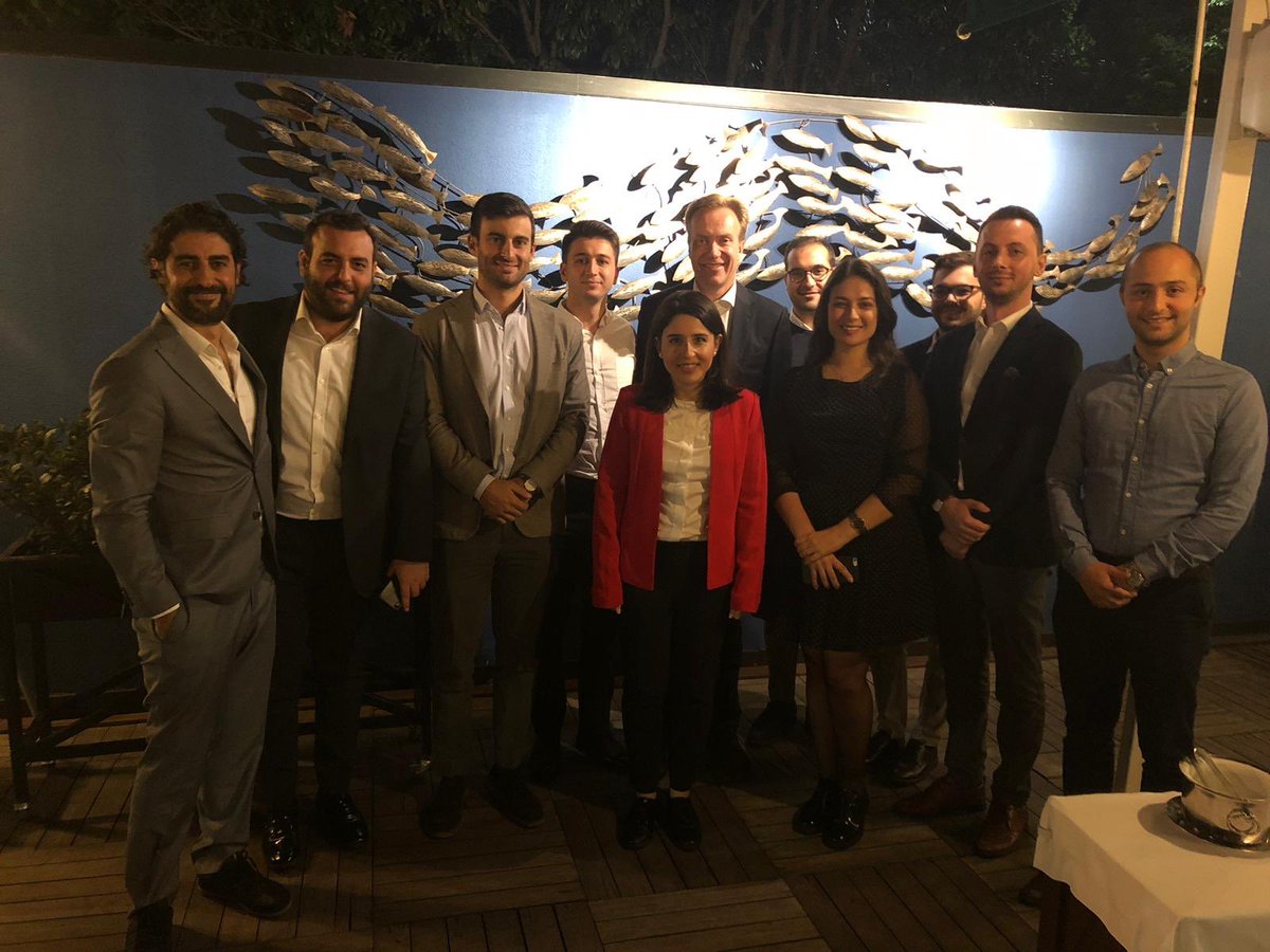 <a href="/GlobalShapers/">Global Shapers</a> #IstanbulHub have felt honored and happy to welcome <a href="/borgebrende/">Børge Brende</a>, the President of <a href="/wef/">World Economic Forum</a> and @aytug_gks, Community Lead Government Affairs, in Istanbul. That was a fantastic discussion to share project updates and talk on challenges in the region.