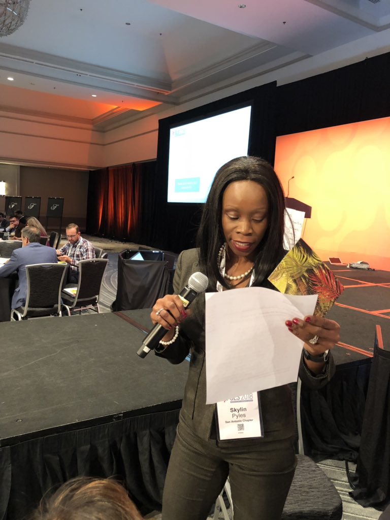 moarkech's tweet photo. #isacagls Ambassador table # 6 https://t.co/43kh25zjcO