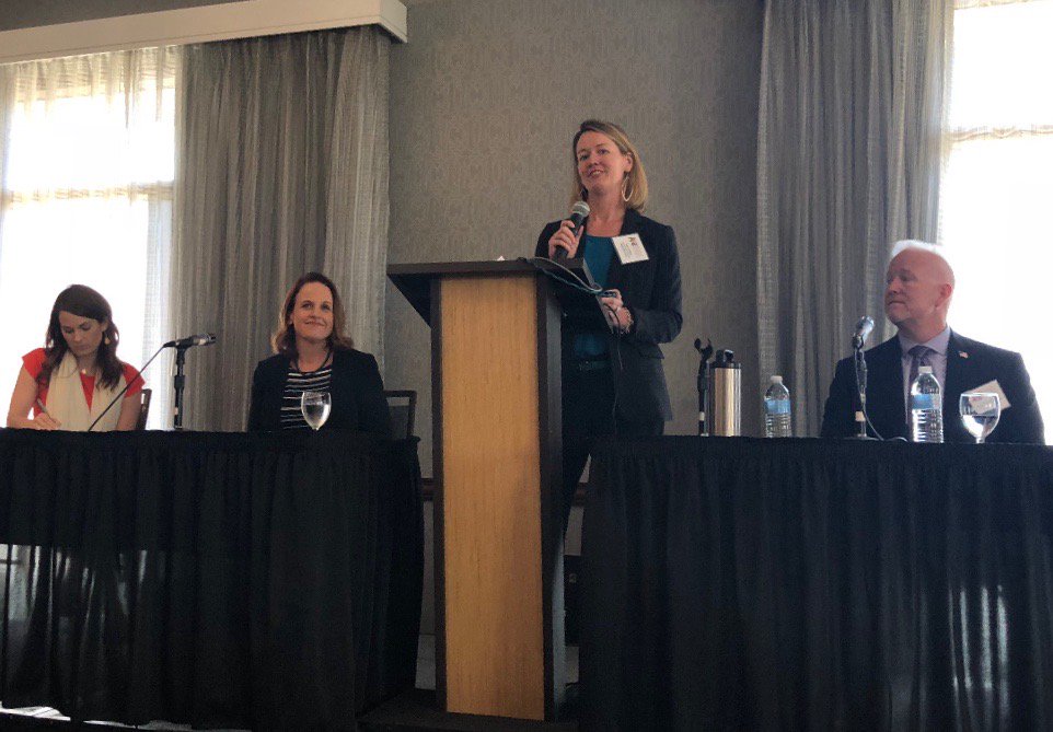 AWEnergyNews's tweet photo. AWE featuring residential, industrial, and military consumer perspectives on grid modernization &amp; resilience. #AWEPMC2018 https://t.co/ZJYnKy3ZfZ