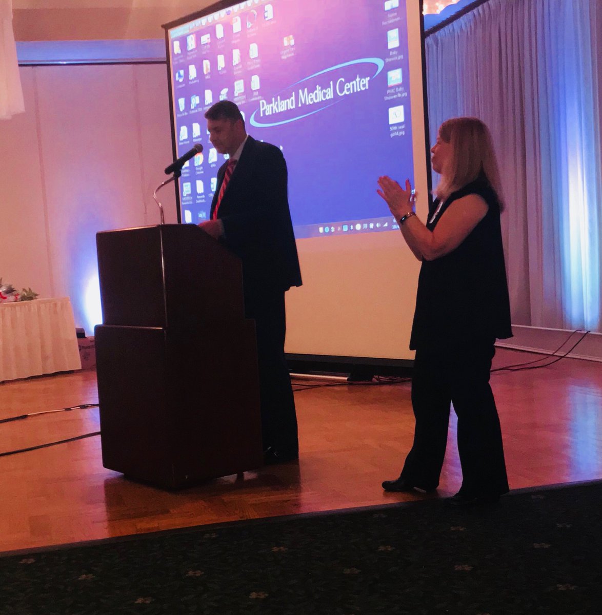 jacobwiesmann's tweet photo. ⁦@parklandmed⁩ service awards. https://t.co/Fe7Ae7lHaO