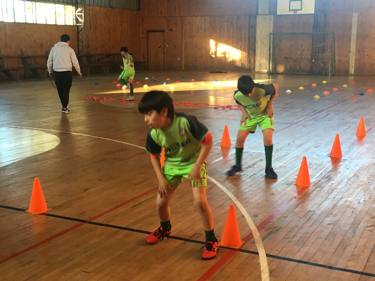 efislaquinchao's tweet photo. Comenzando una nueva jornada de #formacion , ejecutando el proyecto #fondeporte2018 recursos que nos ayudan a seguir el trabajo con nuestros niños de #matao #chequian #cohem #achao #cdevelez @IndLosLagos @MindepLosLagos @Achao_Quinchao @achaino419
Comunicaciones EF IslaQuinchao https://t.co/r1MsyDlSUa