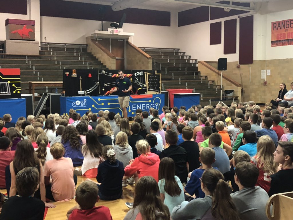 tess_elshoff's tweet photo. I love to see the exciting things schools are doing to put the fun in learning !  I enjoyed seeing faces light up at New Knoxville School today with the help of @COSI  COSI on wheels. https://t.co/yO9WPFHVno