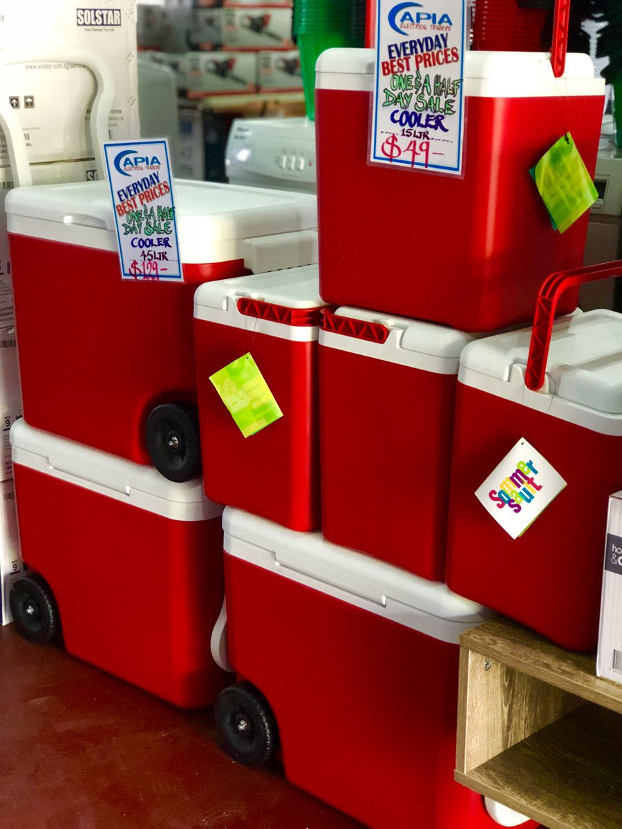 TradersApia's tweet photo. Check out some of these items that are currently on special for today and tomorrow Saturday 6th!! 

Contact us on 685-27019 for more information.

#One&amp;HalfDaySale #OnlyAtApiaElectricalTraders https://t.co/xY56A6E7eP