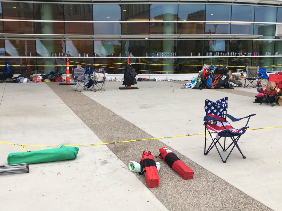 Kelly Smith On Twitter Chairs And Water Bottles Fill The