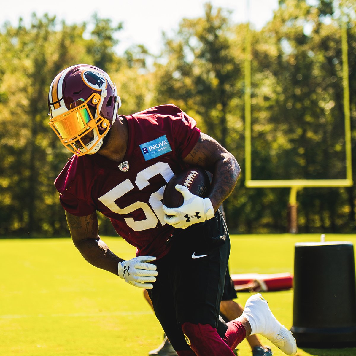 Commanders's tweet image. 🔙 at it. 

Saints Week Practice 📸: redsk.in/2pzrwaH