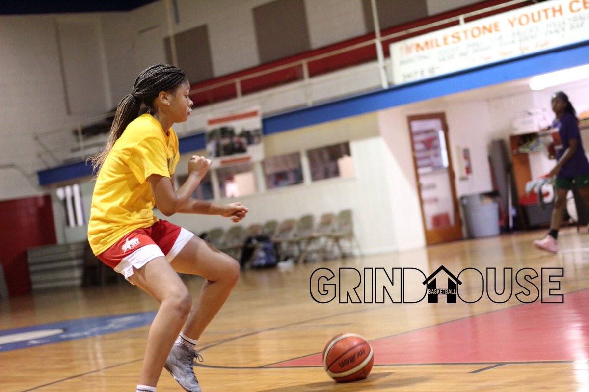 GrindHouseBB's tweet photo. Me & my girl @ElaunaEaton23 getting to the 💰 this past weekend. You ain’t gotta ask us just ask the WOOD RIMS & BALL. Y’ALL SEE HER W/ THAT #IAMTHECHEATCODE T-shirt too #iTrainWithMarcusWalker #GrindHouseBasketball #FemaleBallers #Arkansas https://t.co/SknwZiRN1t