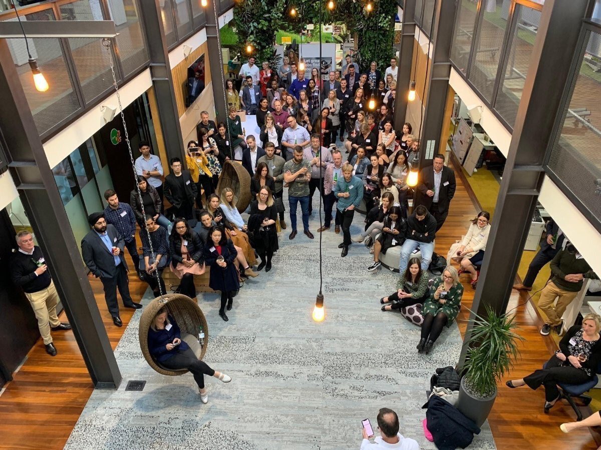 AucklandDoctors's tweet photo. Our very own @matt_pontin talking to a room full of recruiters in #Auckland at the #AucklandRec meetup last evening.
What internal & external recruiters can learn from each other. https://t.co/2LprRXkVvV