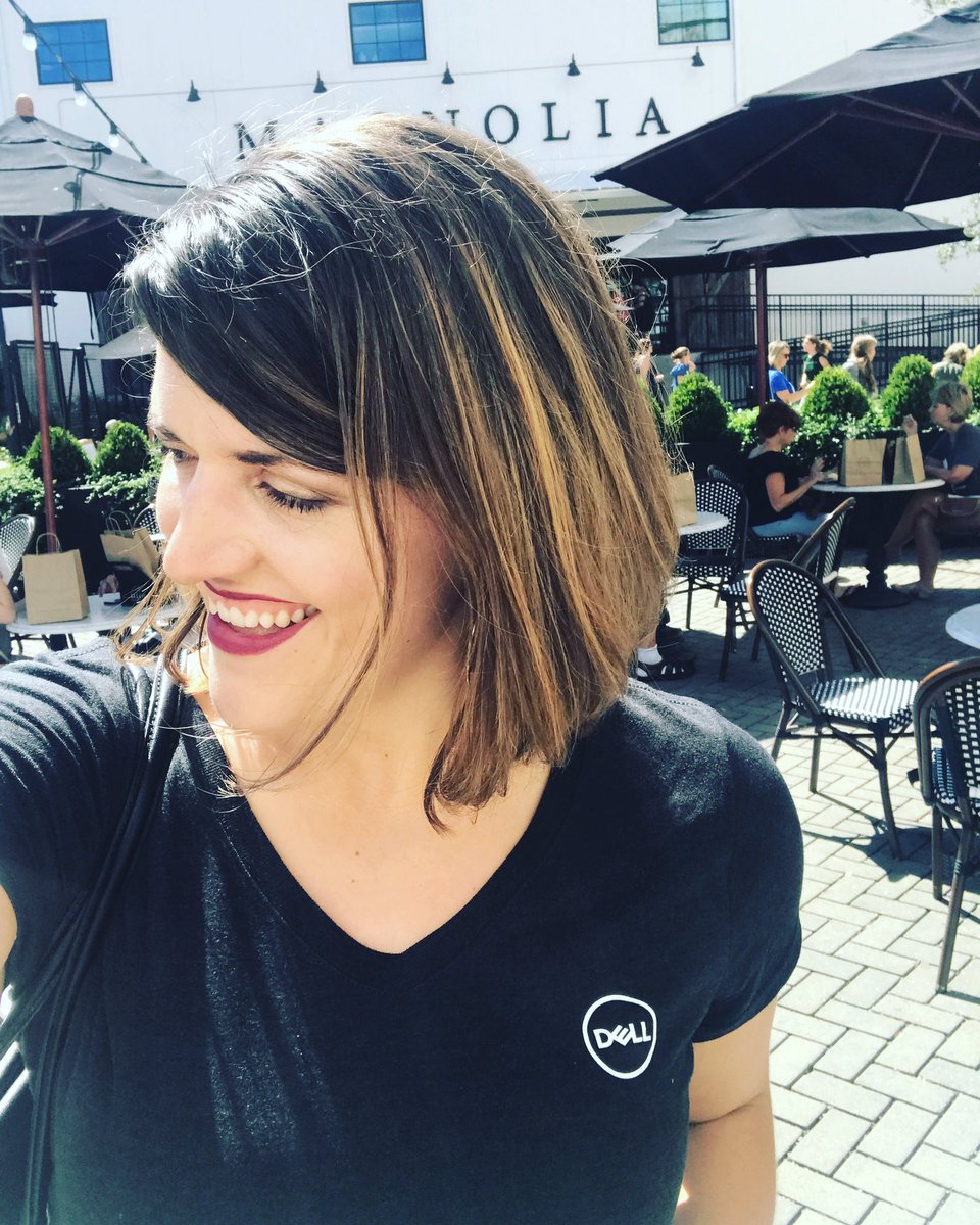 JessVPatterson's tweet photo. Here we go, @Baylor! Looking for the best and brightest #CyberSecurity Interns for 2019 at @Dell Office of Security and Resiliency. #Iwork4Dell #universityrecruiting #worklife #dreamjob #orgstrategy #beyslay #womeninSTEM #womenincyber https://t.co/h3iMTMcLJk