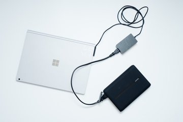 パソコンも充電ok Ac搭載で200mah のモバイルバッテリー Anker Powercore Ac レビュー