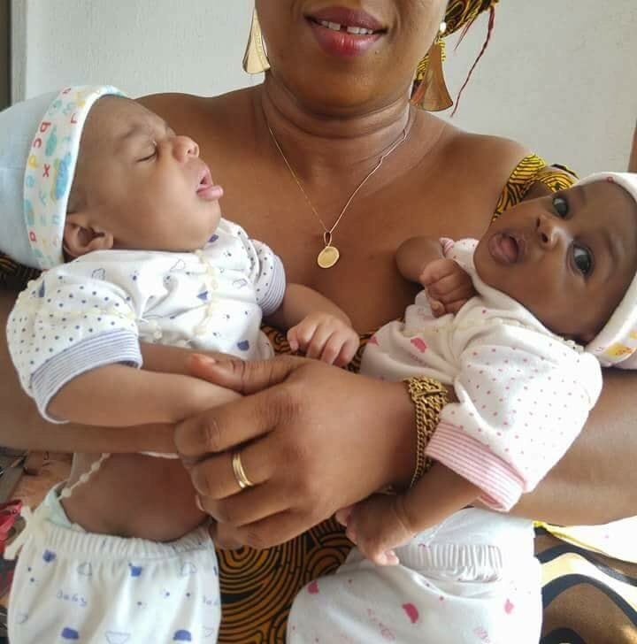 themultiplebir1's tweet photo. I will give thanks to you, LORD, with all my heart; I will tell of all your wonderful deeds. Several years of barrenness broken💃🏼💃🏼💃🏼💃🏼Celebrate my miracle twins with me👏👏#multiplebirth #miracleworker #faithful #able #IAM #awesome #glorious #family #pregnacy #twins #conception https://t.co/UUdJH1Hw77