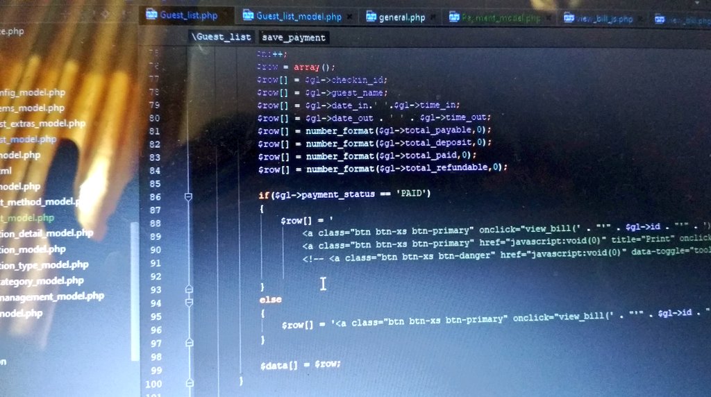 rawaludincom's tweet image. Every line in my code is made with ♥️. #CodeForHumanity #CodeNewbie #CodeForFun