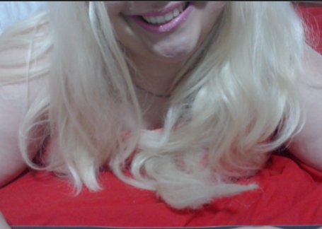 Online no câmera privê!! Vem ver essa princesinha loira hahaha https://t.co/cKnauE1fmn https://t.co/I0SfAmWvJZ