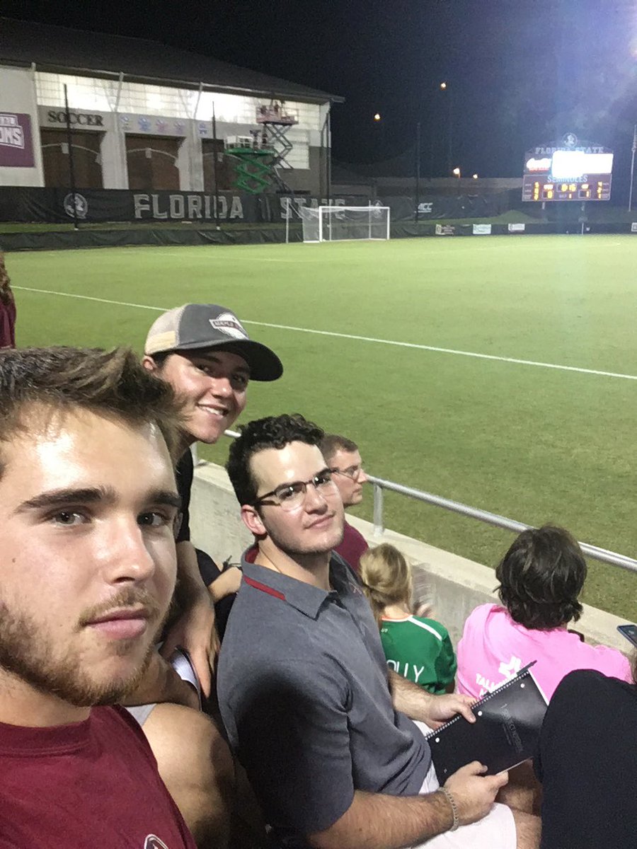 JGilberstadt's tweet photo. So far a good matchup between FSU and Clemson! #analytics4good #ΣΑΕboys https://t.co/dBszVfV6BA