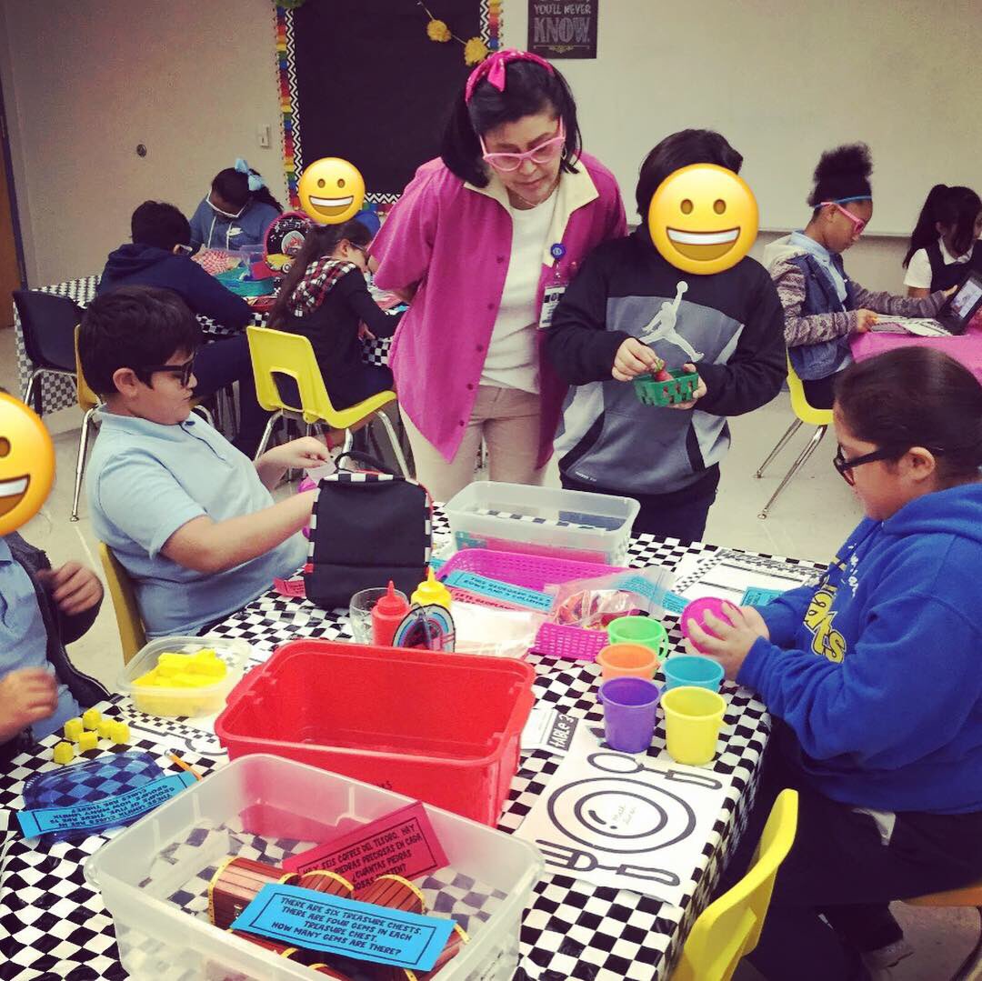 Bilingualadv's tweet photo. #mathdiner #mathunitinventory #ThisisNorthside #ThisIsPassmore @NISDPassmore @NISD @NISDElemMath https://t.co/VVBTBx50fP