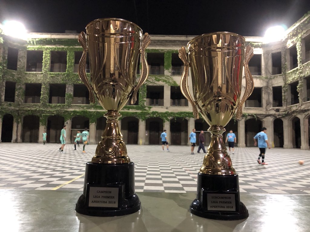 torneosj's tweet photo. Quien se quedará con el trofeo de campeón ? Seguíla por #LPF https://t.co/FwWDLWNvu0