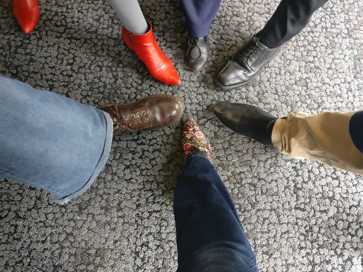 khaybee's tweet image. #nethui #shoesofnethui