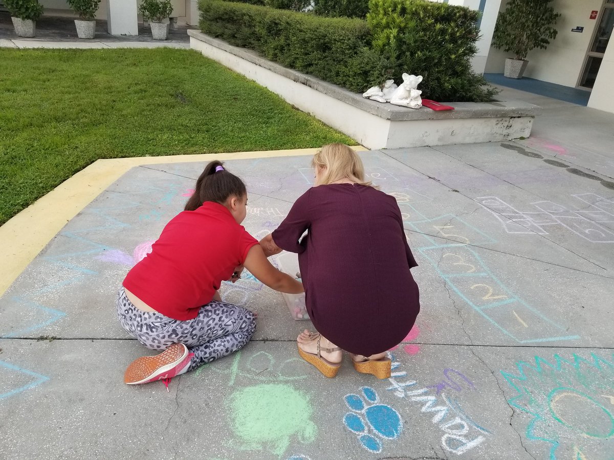 Connecting Cougars mentoring at work again! A great success! #connectionsmatter #KidsDeserveIt <a href="/ClarkElemTampa/">H. Clark Elementary</a>