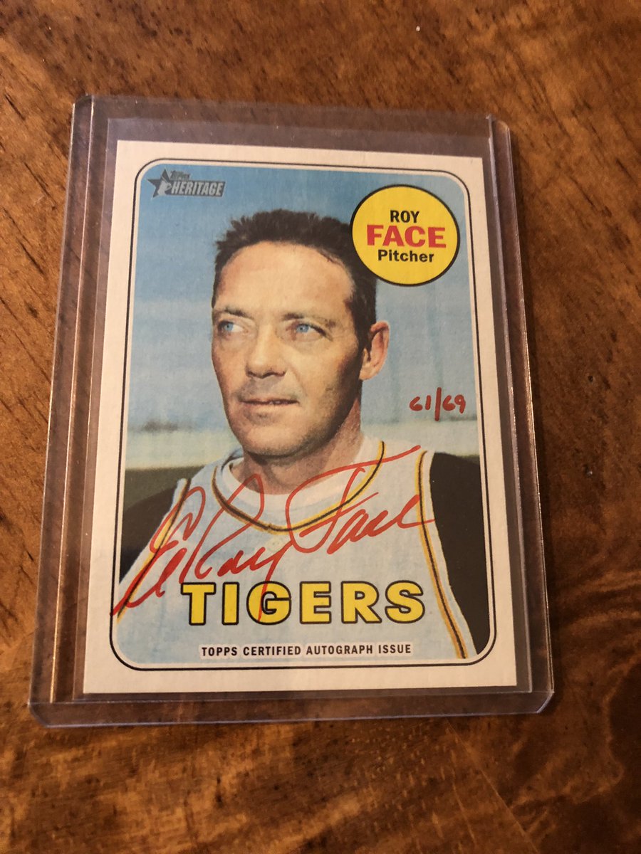 biggsdaddycool's tweet photo. Got a great PC Card today of #ElroyFace in today’s version of #MailDay!
@Topps
#HeritageHigh
#LetsGoBucs
#FeelLikeIStoleIt
#GoGTSPC https://t.co/8Ba2rnptPM